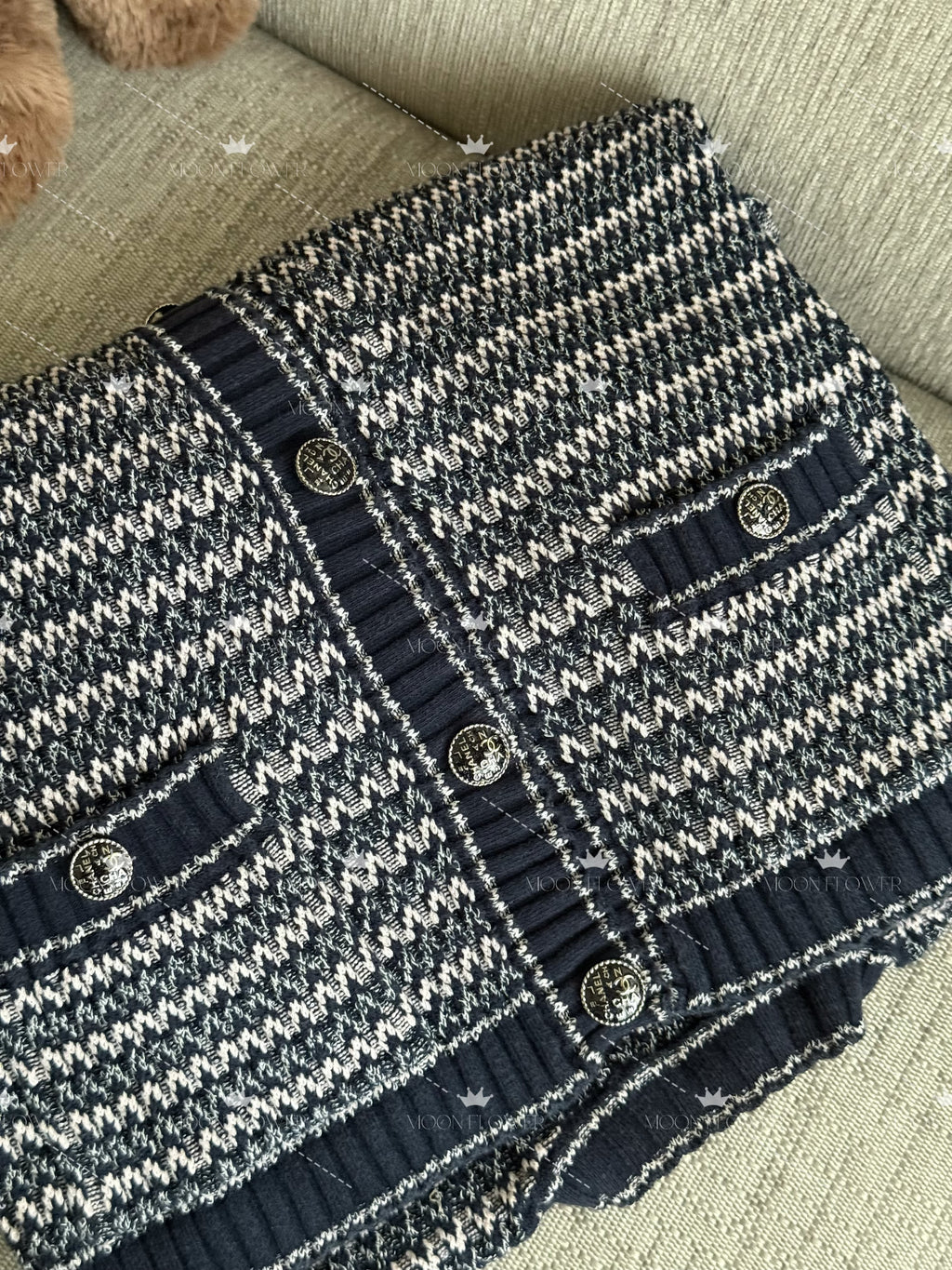 [ ᴘʀᴇ-ᴏᴡɴᴇᴅ ] Chanel knit Cardigan