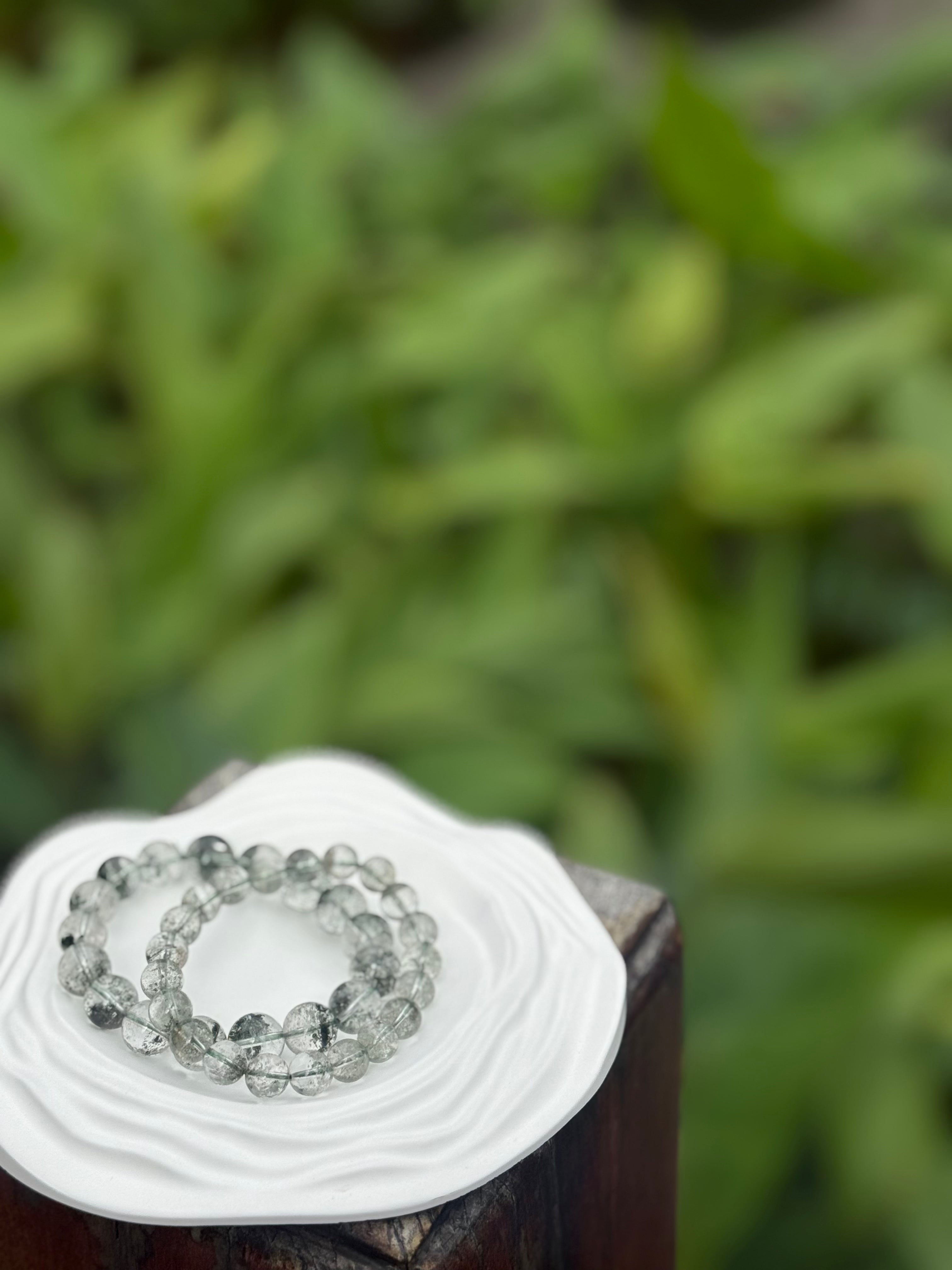 ✨𝙂𝙧𝙚𝙚𝙣 𝙋𝙝𝙖𝙣𝙩𝙤𝙢 𝙌𝙪𝙖𝙧𝙩𝙯 𝘽𝙧𝙖𝙘𝙚𝙡𝙚𝙩 綠幽靈手串 （9mm & 12mm)