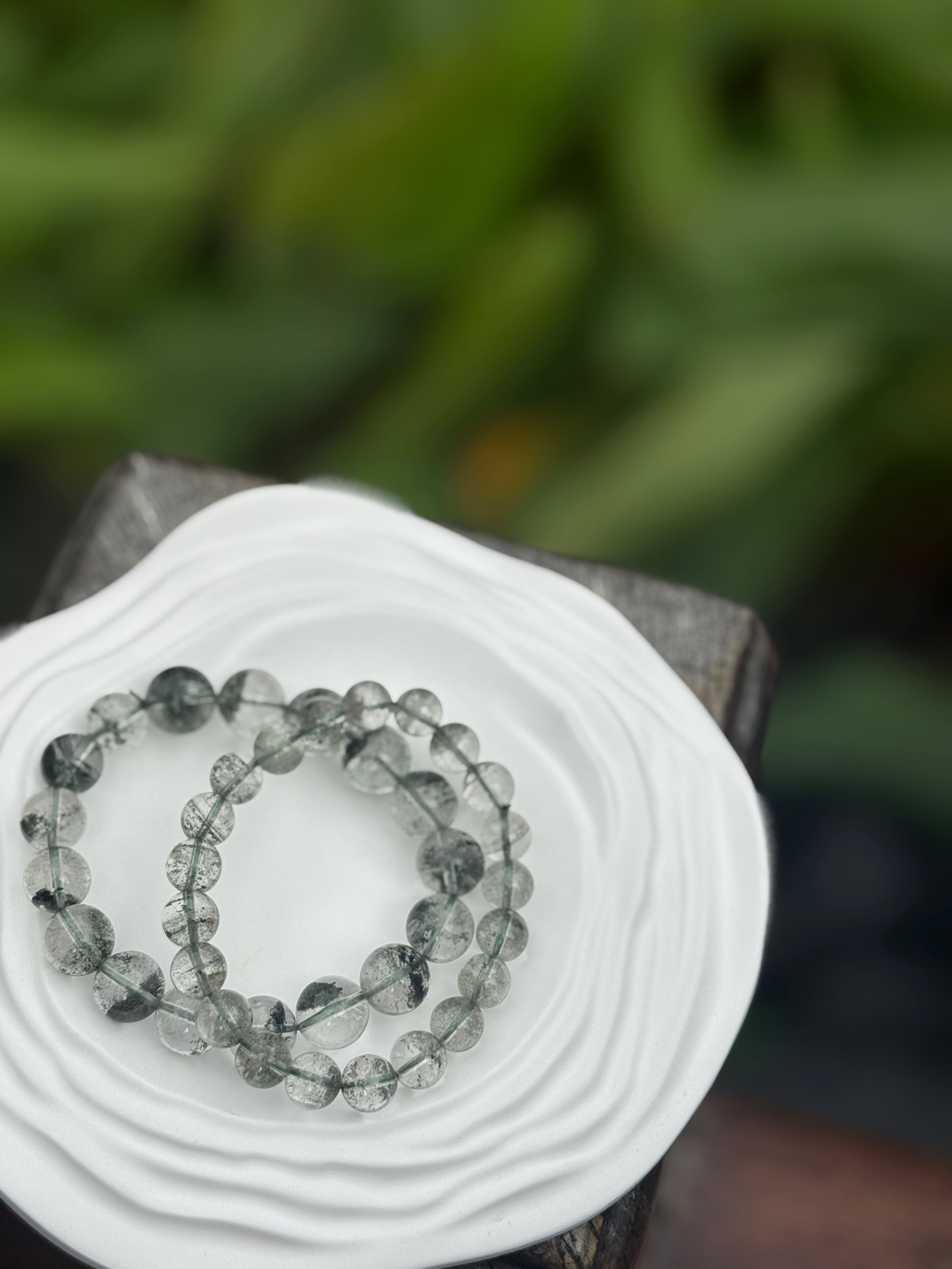 ✨𝙂𝙧𝙚𝙚𝙣 𝙋𝙝𝙖𝙣𝙩𝙤𝙢 𝙌𝙪𝙖𝙧𝙩𝙯 𝘽𝙧𝙖𝙘𝙚𝙡𝙚𝙩 綠幽靈手串 （9mm & 12mm)